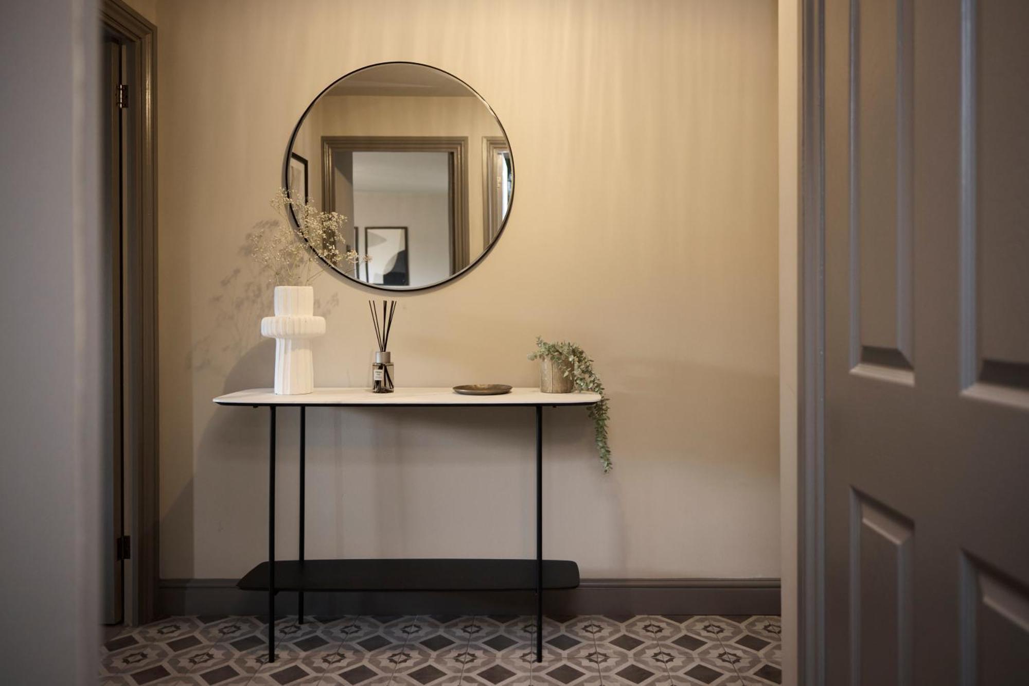 The Twickenham Wonder - Lovely 1Bdr Flat With Parking Luaran gambar